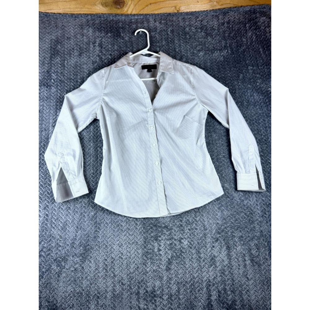 Banana Republic Easy Care Tailored Shirt Womens Petite 2 White Black Pinstripe